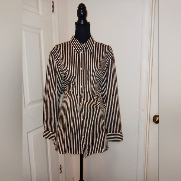 CHAPS button down shirt - Picture 2 of 11